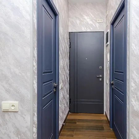 15Newly Renovated, Real Photos, Excellent Apartment In The Center Of The Capital Yerevan Exterior photo