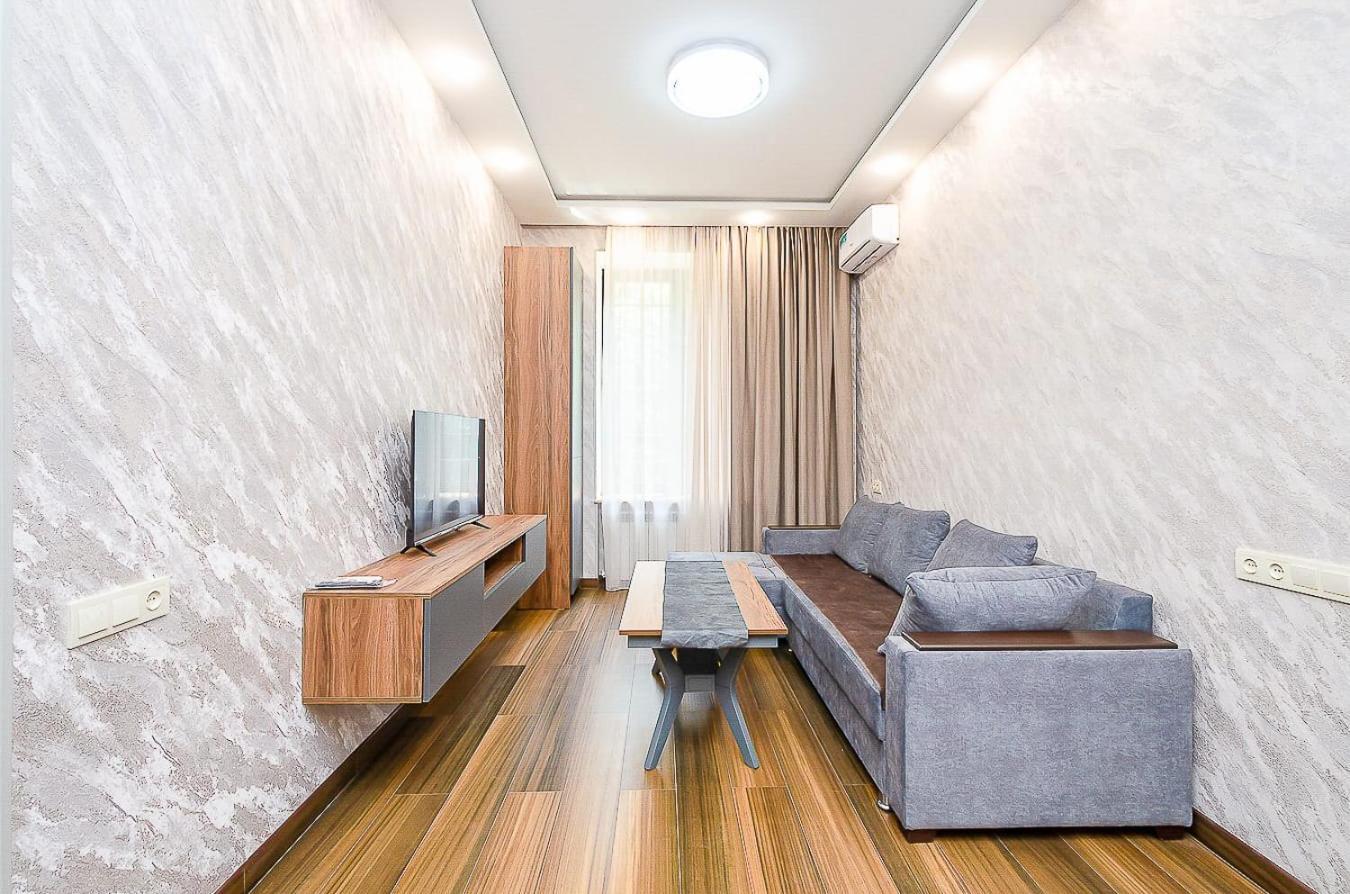 15newly Renovated, Real Photos, Excellent In The Center Of The Capital