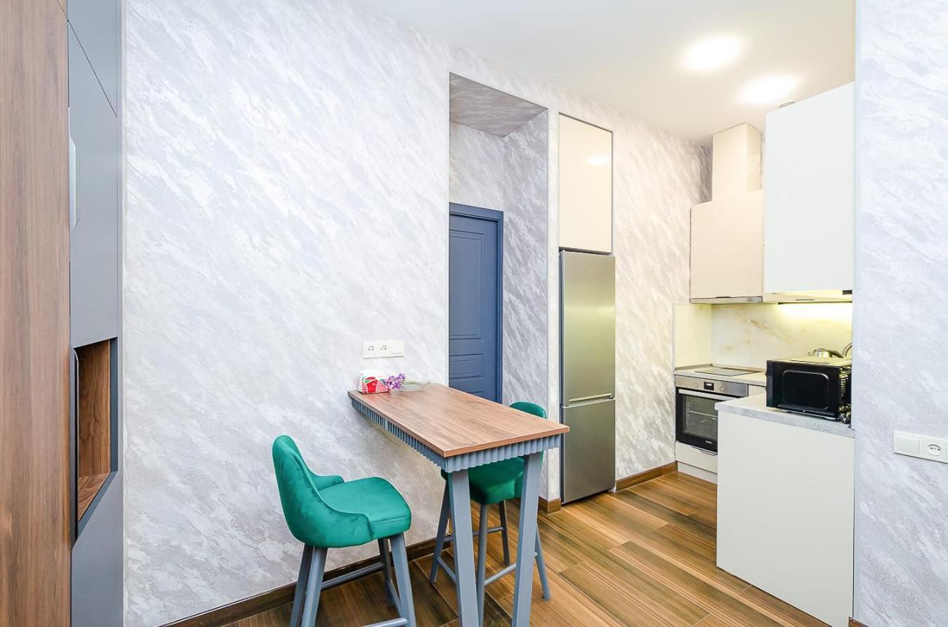 15newly Renovated, Real Photos, Excellent In The Center Of The Capital Apartment *